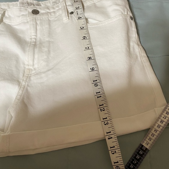 NWT-Lucky Brand White Boyfriend Shorts - Picture 6 of 13